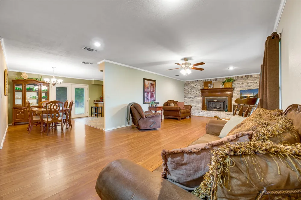 1535 US Highway 67 E Mount Vernon, TX 75457