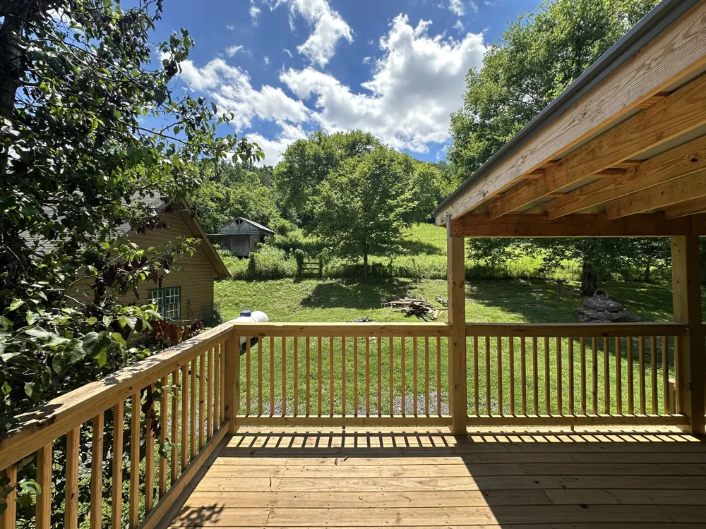 16 Eckert Ln Pleasant Shade, TN 37145