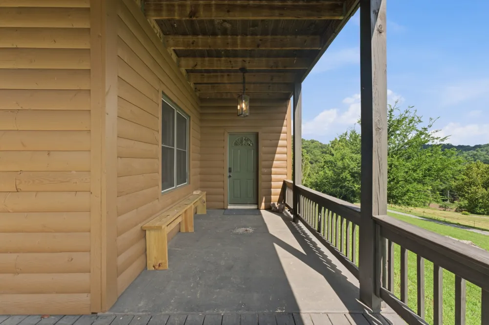 16 Eckert Ln Pleasant Shade, TN 37145