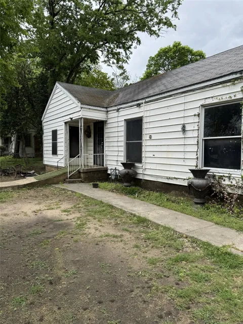 3303 Pleasant Drive