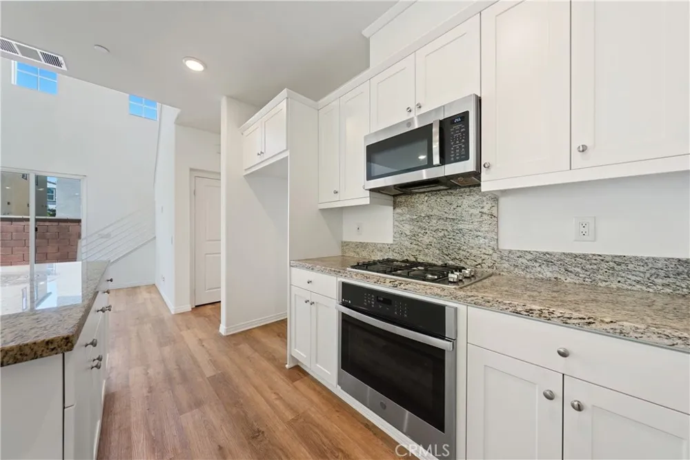 8757 Roving Place Chino, CA 91708