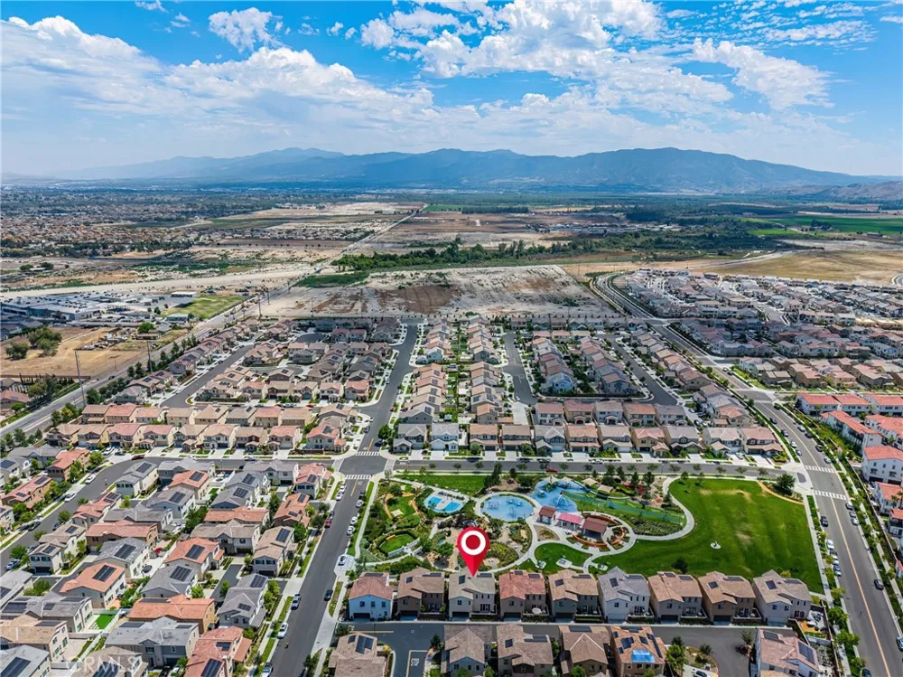8757 Roving Place Chino, CA 91708