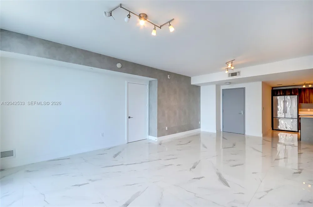 488 NE 18th St #4310 Miami, FL 33132