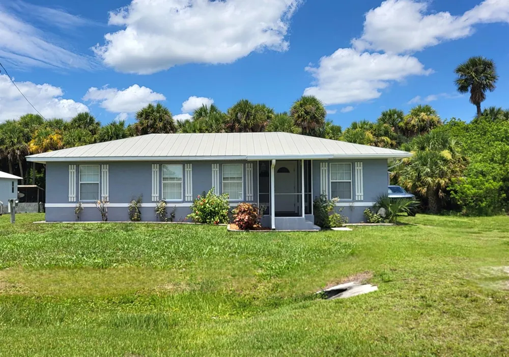1163 Click Drive Moore Haven, FL 33471