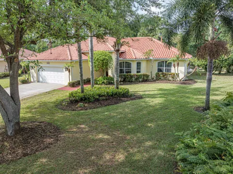 5873 Pine Ridge Circle