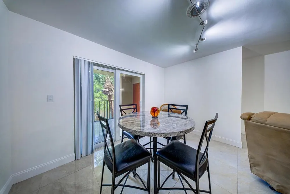500 Scotia Drive #302 Hypoluxo, FL 33462
