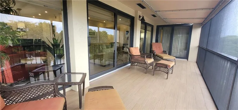 6010 S Falls Circle Drive #423 Lauderhill, FL 33319
