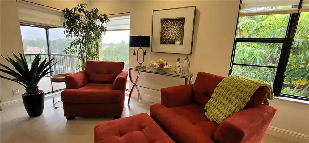6010 S Falls Circle Drive #423 Lauderhill, FL 33319