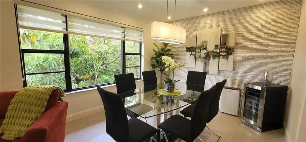 6010 S Falls Circle Drive #423 Lauderhill, FL 33319
