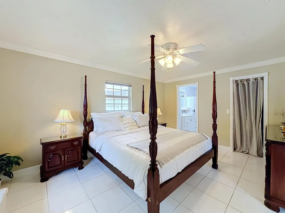 851 E Plantation Circle Plantation, FL 33324