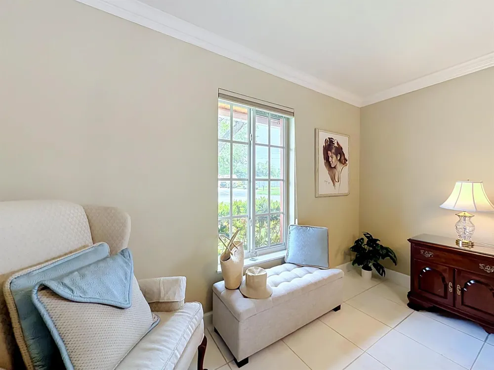 851 E Plantation Circle Plantation, FL 33324