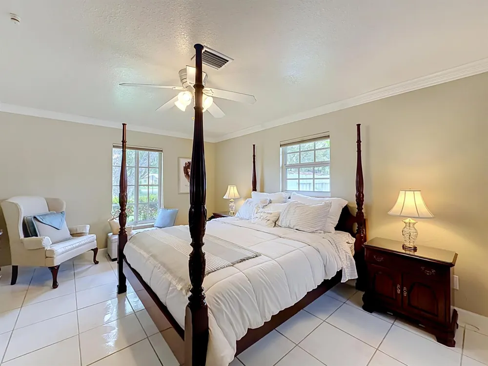 851 E Plantation Circle Plantation, FL 33324