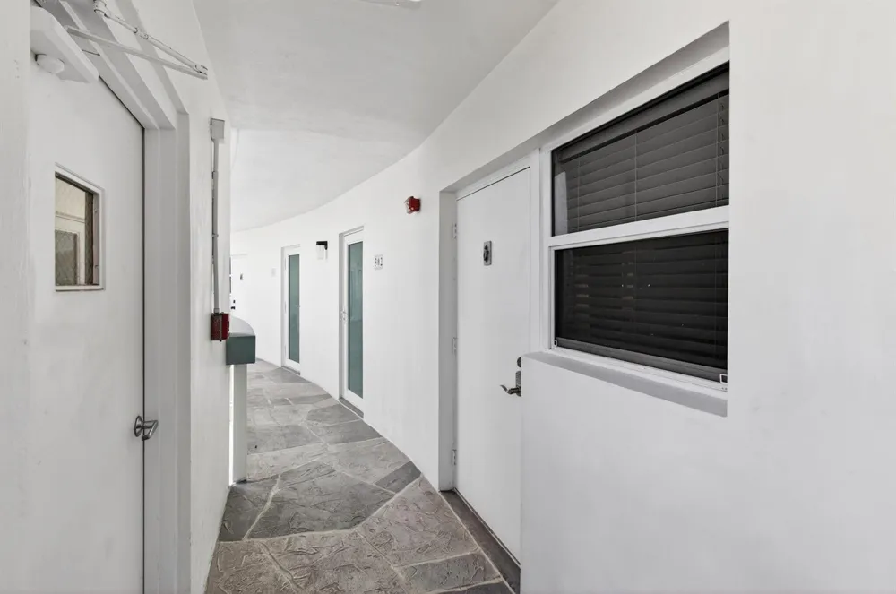 3250 NE 28th Street #Unit 302 Fort Lauderdale, FL 33308