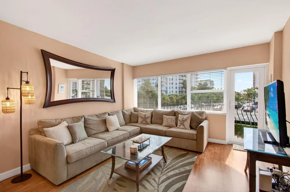 3250 NE 28th Street #Unit 302 Fort Lauderdale, FL 33308