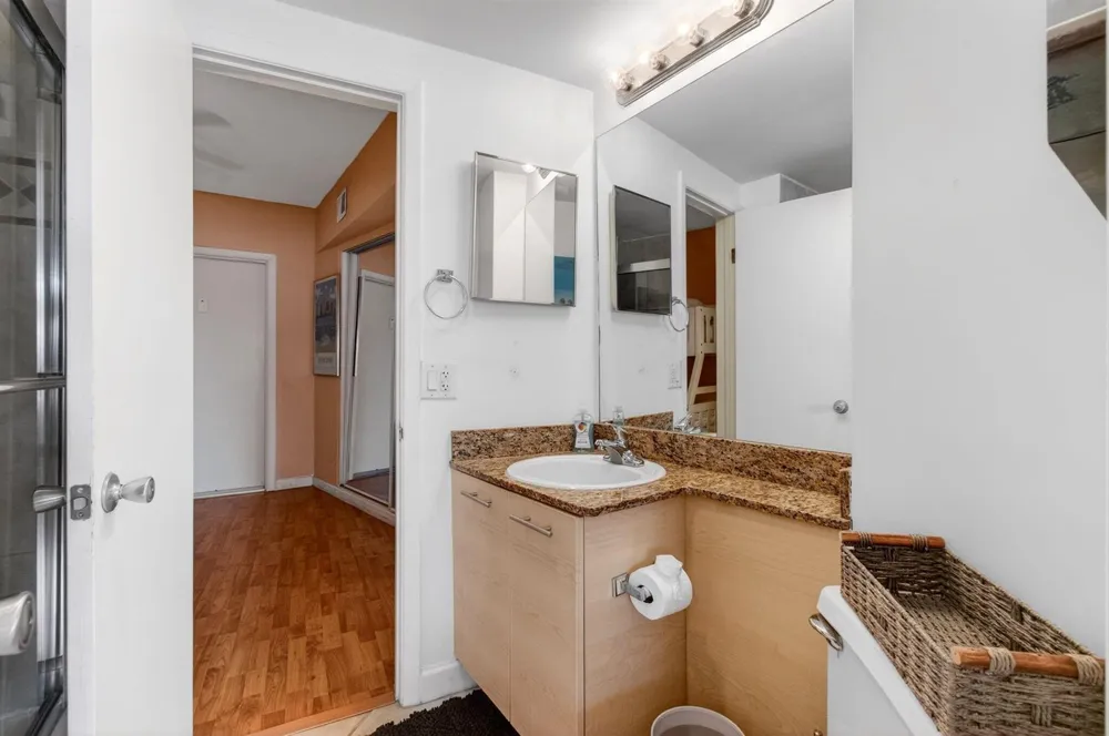 3250 NE 28th Street #Unit 302 Fort Lauderdale, FL 33308