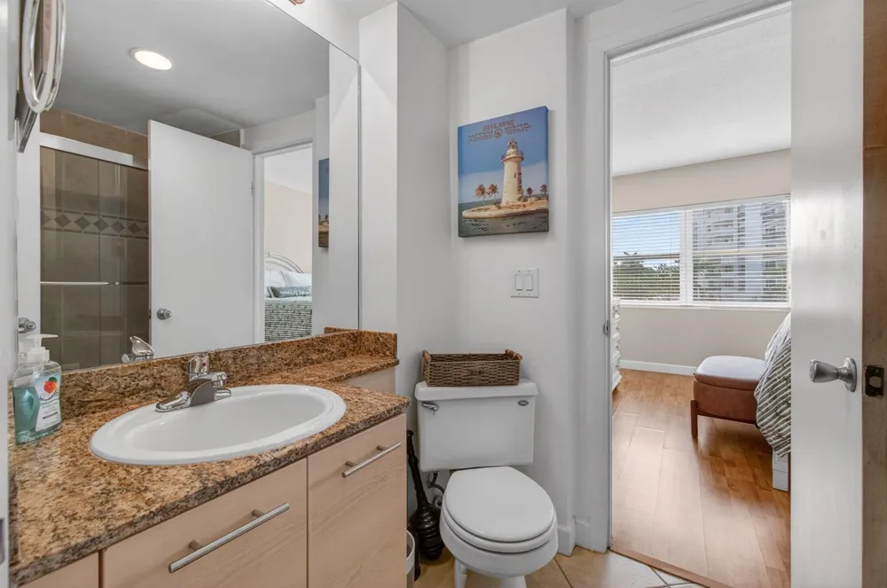 3250 NE 28th Street #Unit 302 Fort Lauderdale, FL 33308