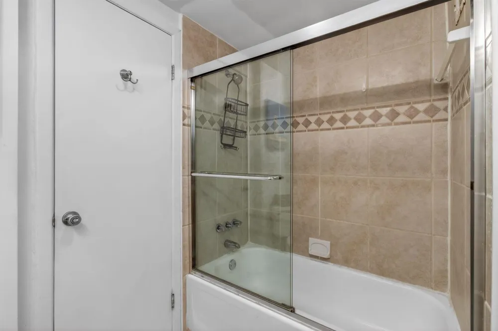 3250 NE 28th Street #Unit 302 Fort Lauderdale, FL 33308