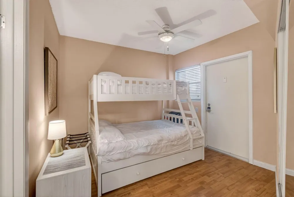3250 NE 28th Street #Unit 302 Fort Lauderdale, FL 33308