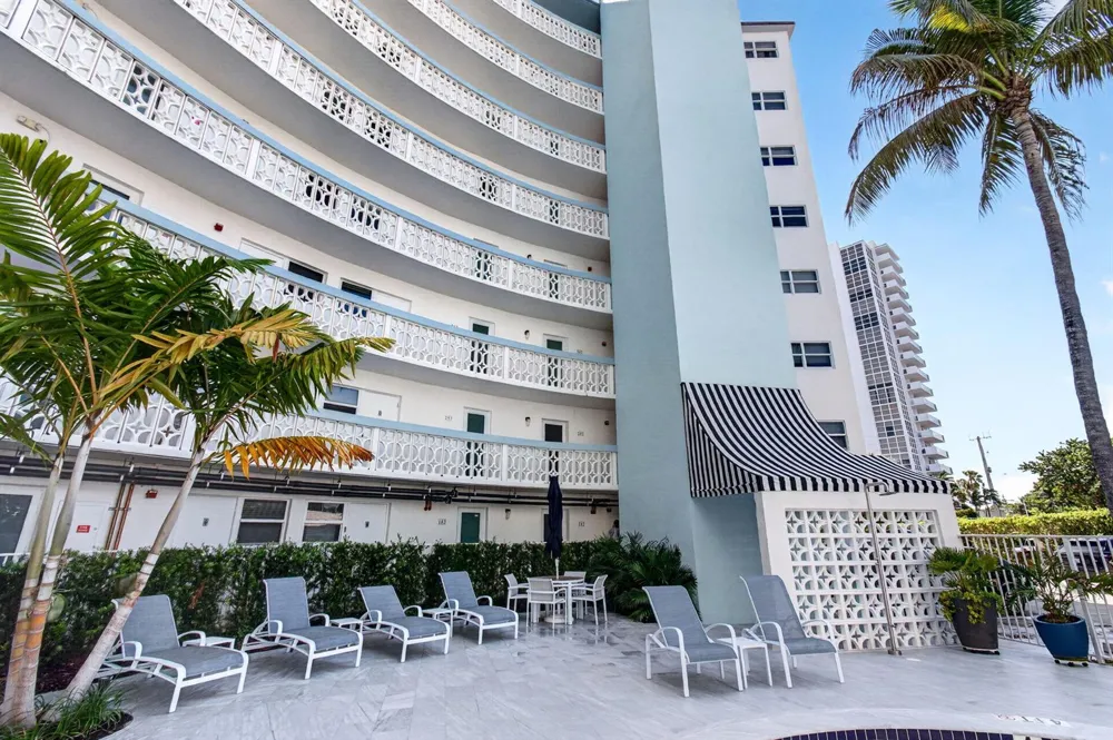 3250 NE 28th Street #Unit 302 Fort Lauderdale, FL 33308