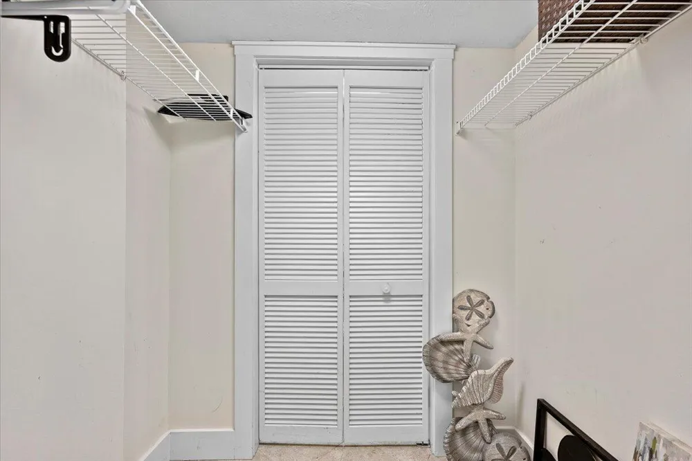 2800 Ocean Drive #A-18c Riviera Beach, FL 33404