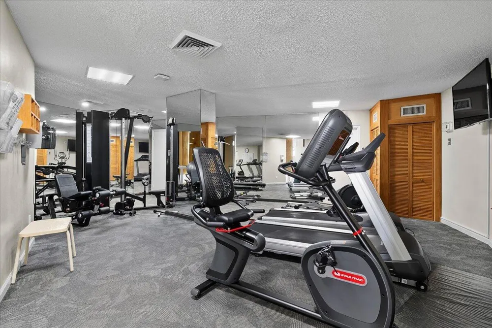 2800 Ocean Drive #A-18c Riviera Beach, FL 33404