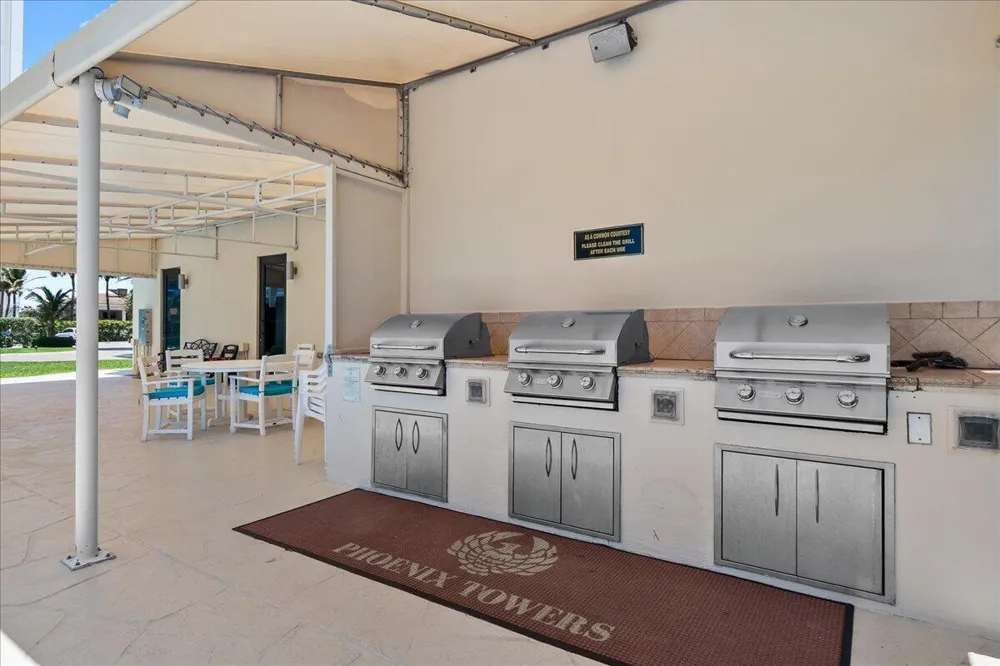 2800 Ocean Drive #A-18c Riviera Beach, FL 33404