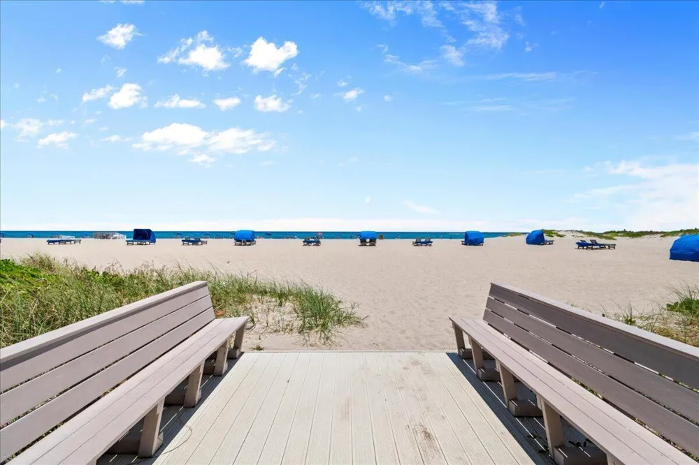 2800 Ocean Drive #A-18c Riviera Beach, FL 33404
