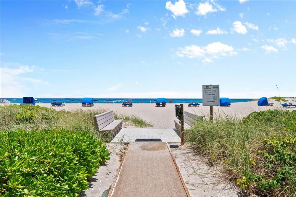 2800 Ocean Drive #A-18c Riviera Beach, FL 33404