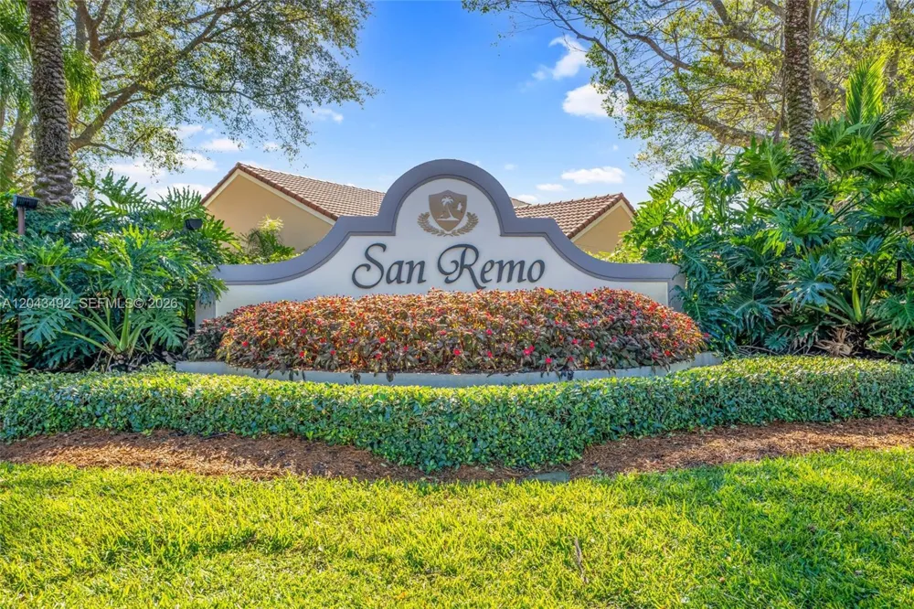 1231 Sorrento Dr #1231 Weston, FL 33326