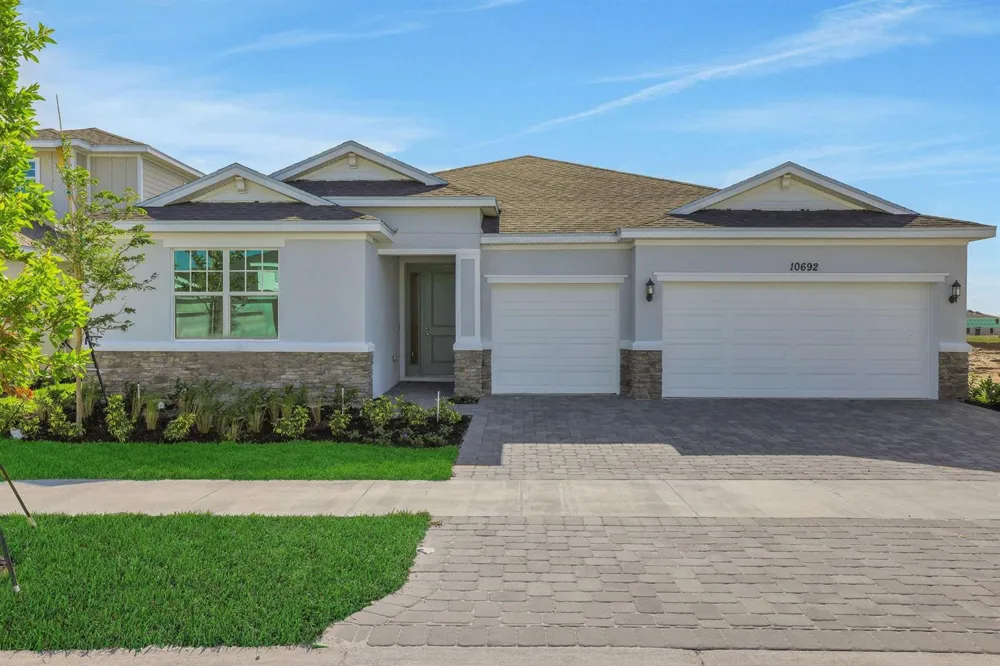 10724 NW Suncrest Lp Port St. Lucie, FL 34987