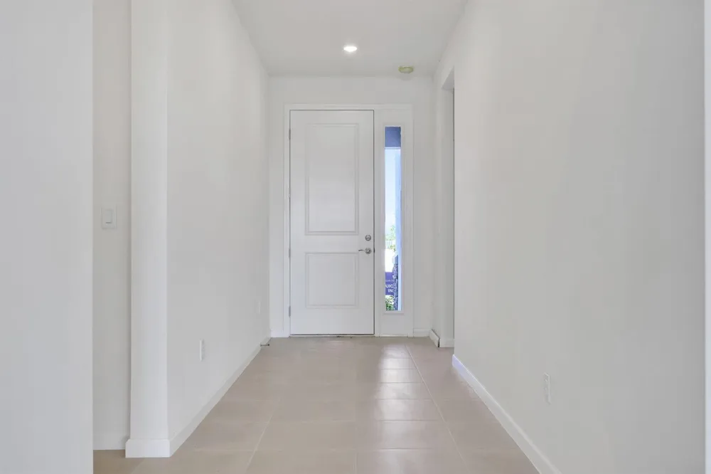 10724 NW Suncrest Lp Port St. Lucie, FL 34987