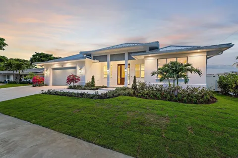 131 Dory Road S