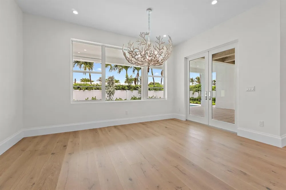131 Dory Road S North Palm Beach, FL 33408
