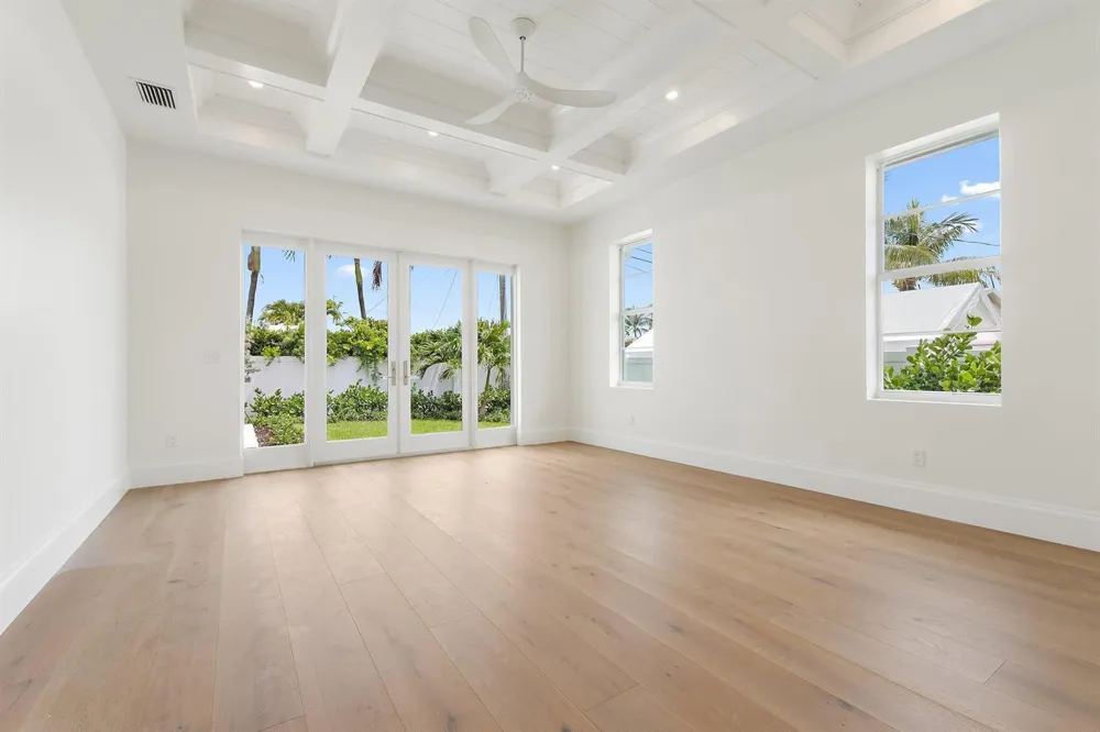 131 Dory Road S North Palm Beach, FL 33408