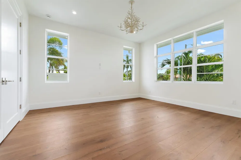 131 Dory Road S North Palm Beach, FL 33408