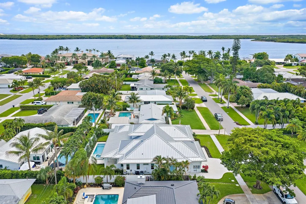 131 Dory Road S North Palm Beach, FL 33408