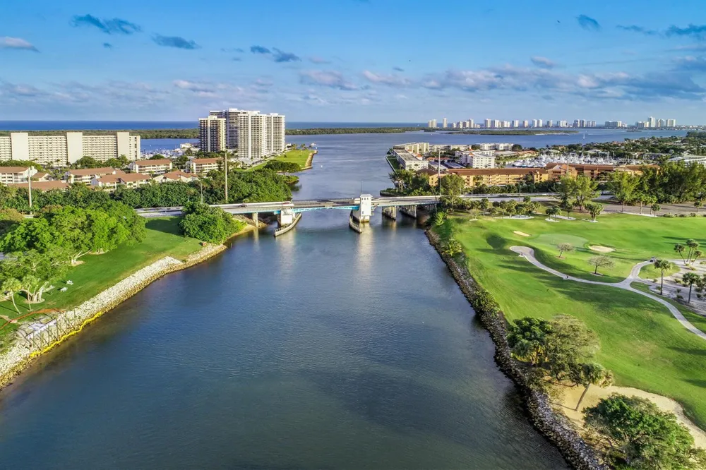 131 Dory Road S North Palm Beach, FL 33408