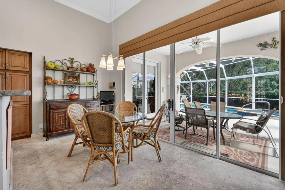 402 Eagleton Cove Way Palm Beach Gardens, FL 33418