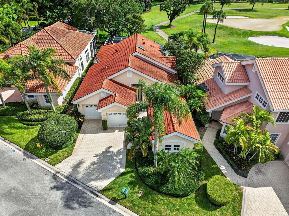 402 Eagleton Cove Way Palm Beach Gardens, FL 33418