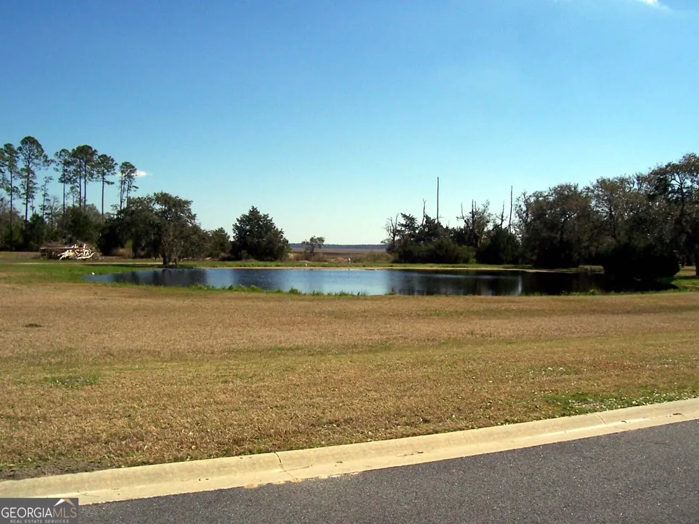 183 Sunrise DR Woodbine, GA 31569