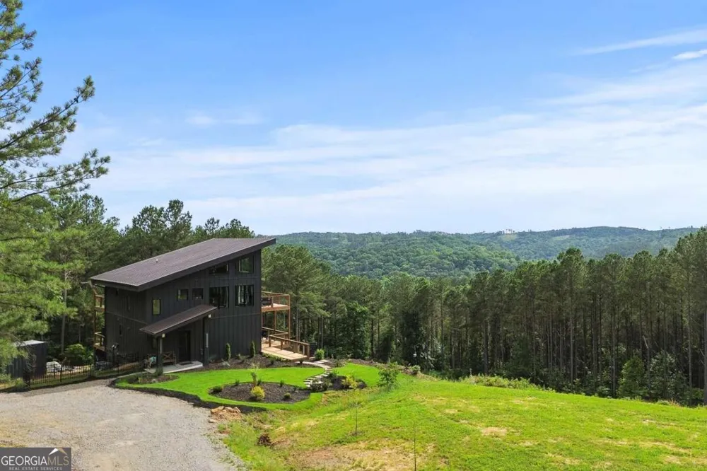 6333 Big Ridge RD Talking Rock, GA 30175