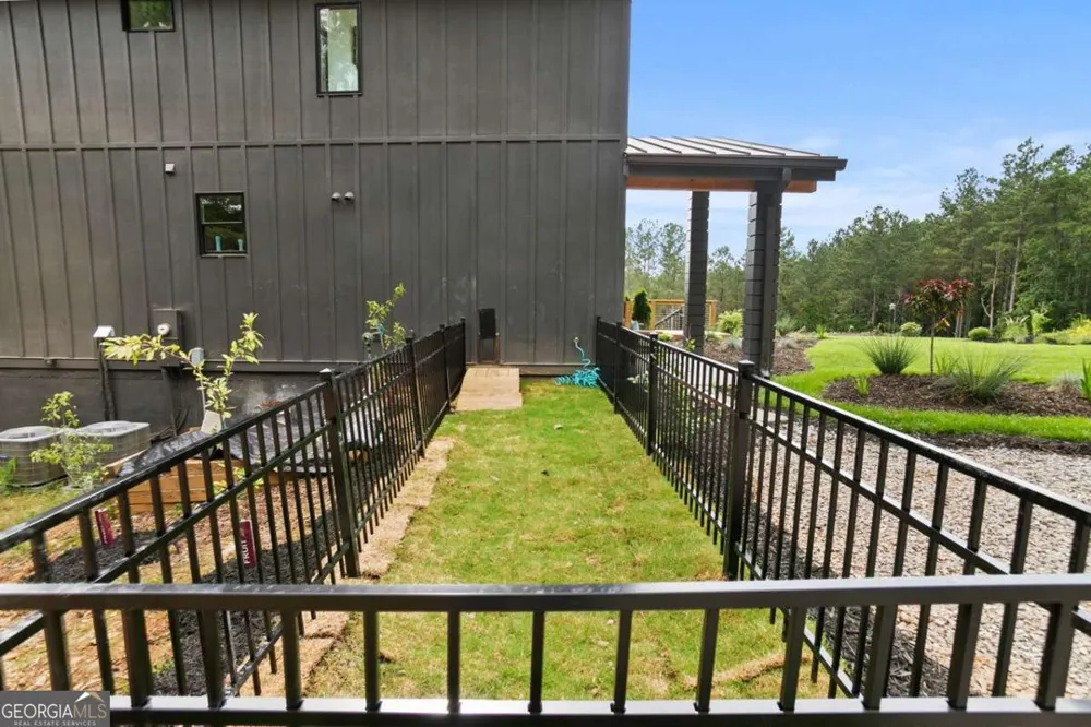 6333 Big Ridge RD Talking Rock, GA 30175