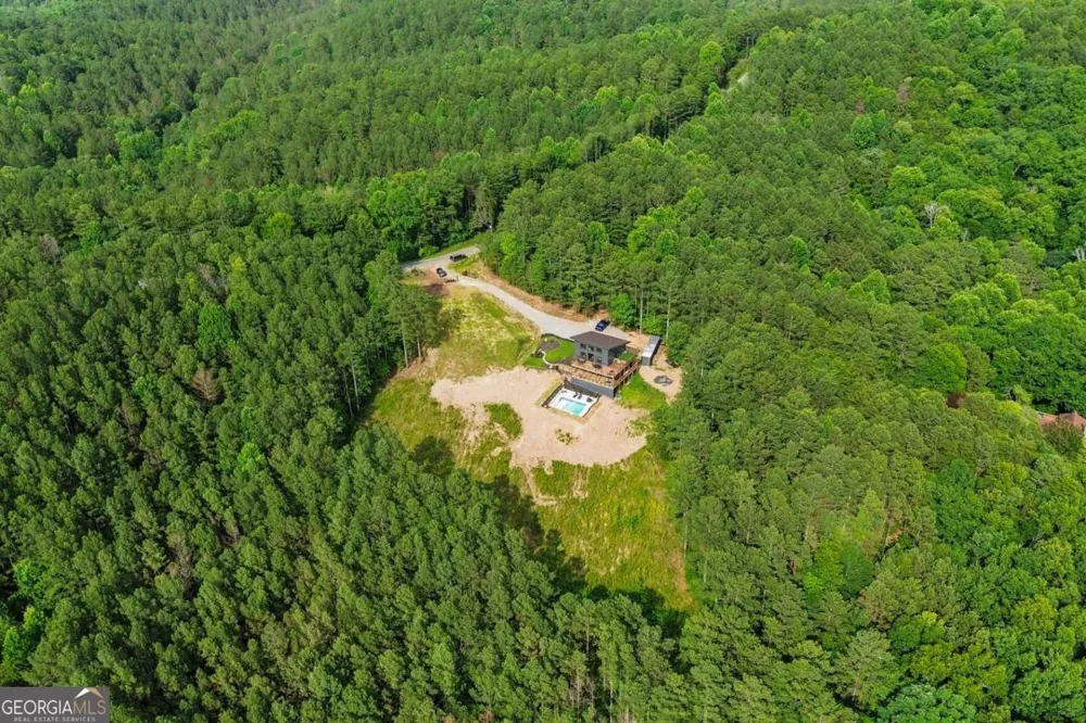 6333 Big Ridge RD Talking Rock, GA 30175