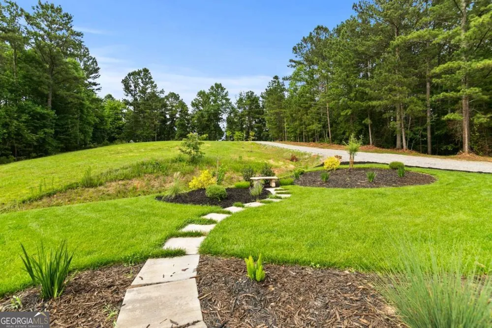 6333 Big Ridge RD Talking Rock, GA 30175