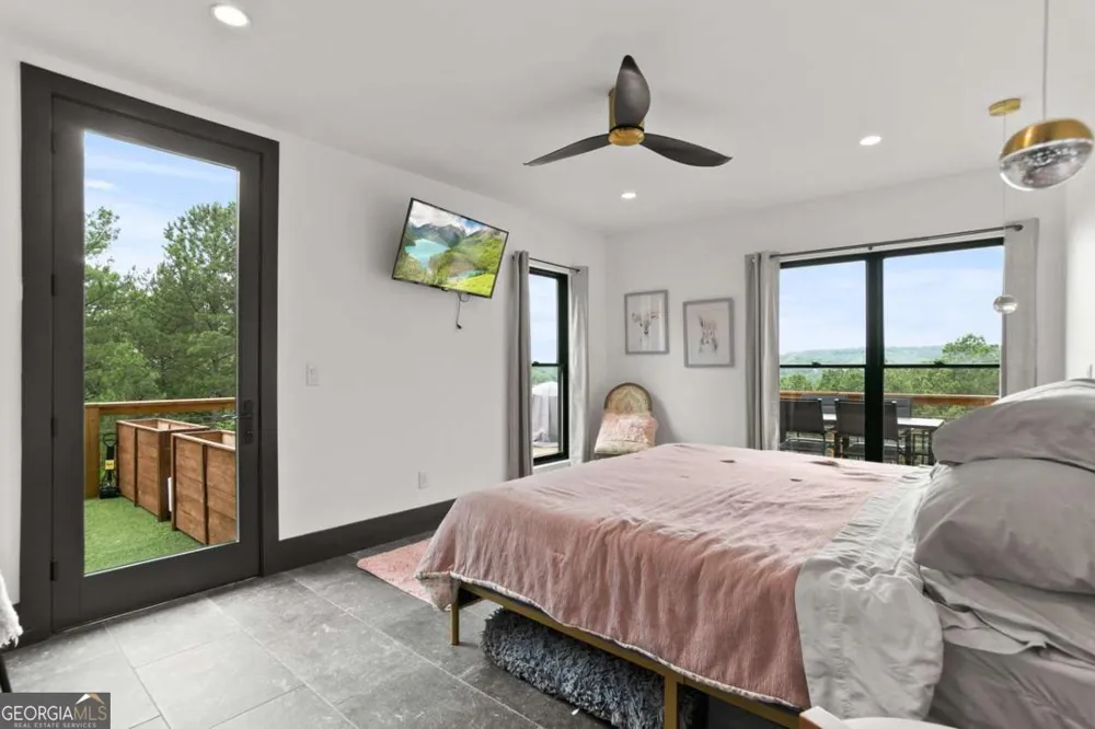 6333 Big Ridge RD Talking Rock, GA 30175