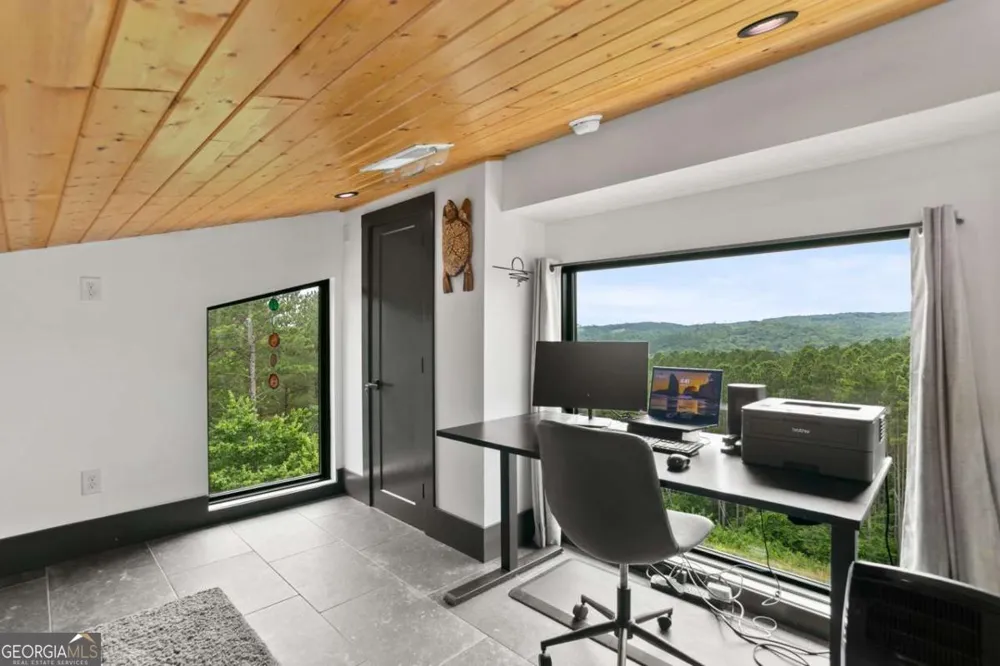 6333 Big Ridge RD Talking Rock, GA 30175