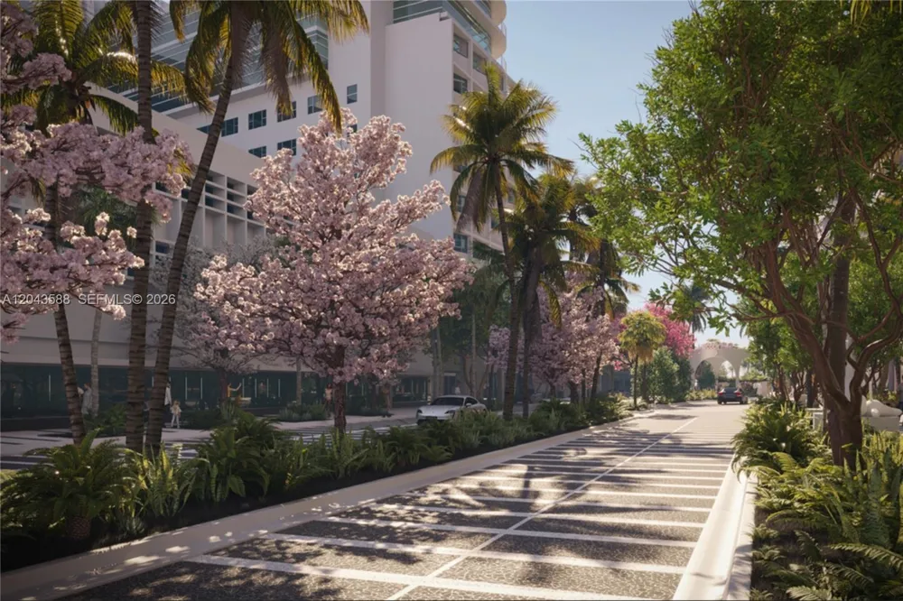 100 Lincoln Rd #306 Miami Beach, FL 33139