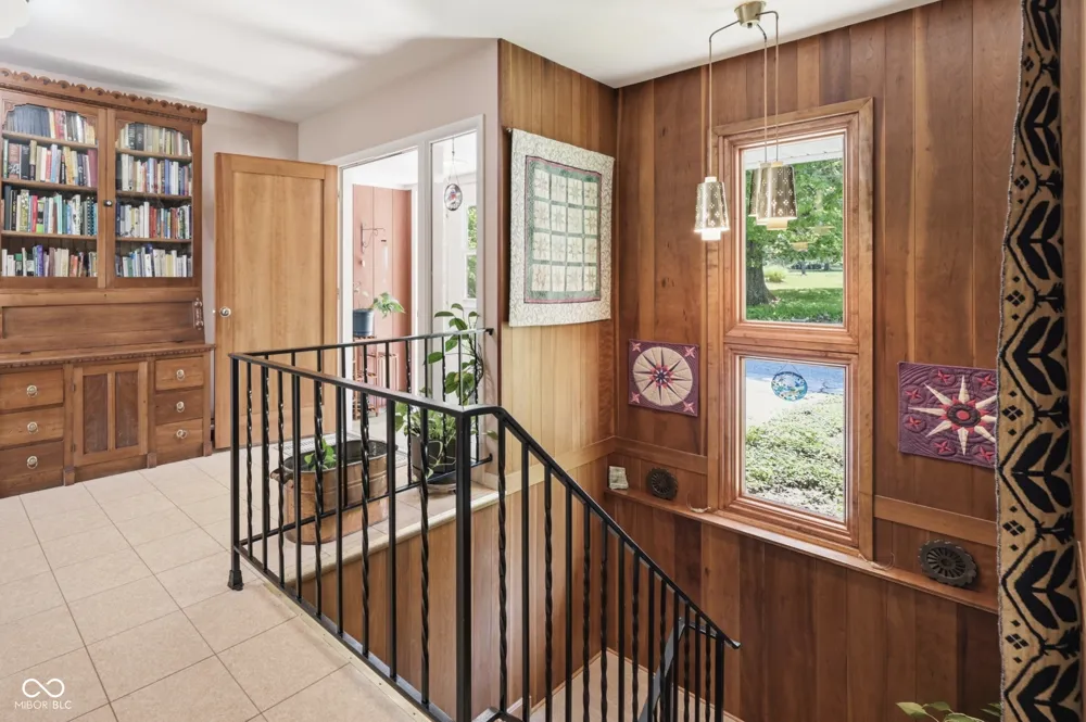 6191 Lookout Road Brookville, IN 47012
