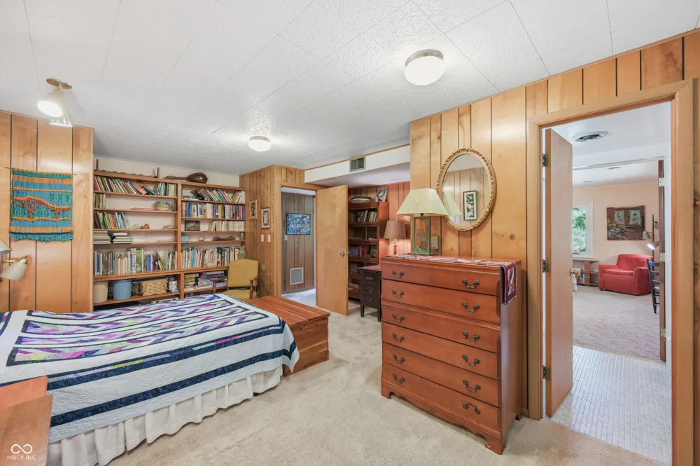 6191 Lookout Road Brookville, IN 47012