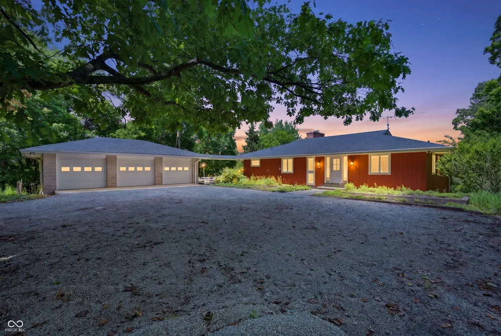 6191 Lookout Road Brookville, IN 47012